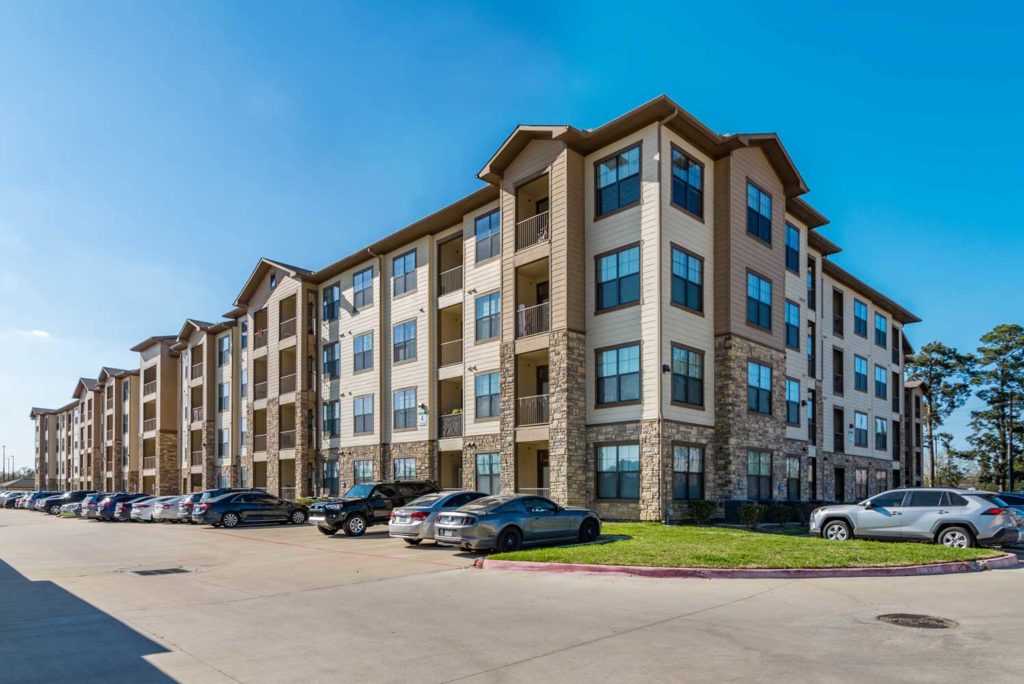 One and Two Bedroom Apartments in Spring, TX near Houston, Tomball, Conroe, and The Woodlands, pet friendly luxury apartment community