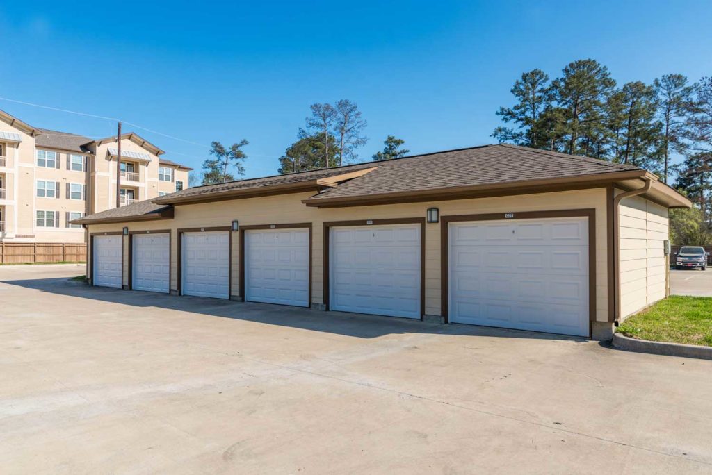 One and Two Bedroom Apartments in Spring, TX near Houston, Tomball, Conroe, and The Woodlands, pet friendly luxury apartment community